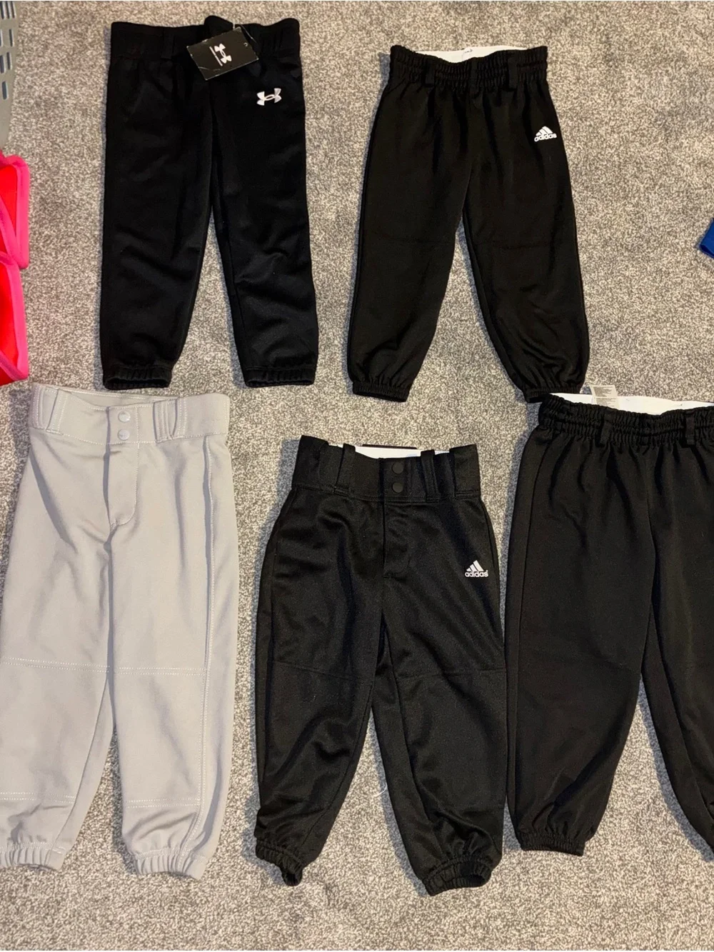 Under Armour pairs total